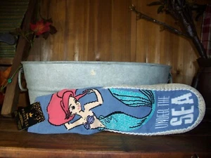 DISNEY PRINCESS GIRLS SLIPPER SOCKS PADDED FOOTBED SIZE 5-7.5 S/MED WINTER NEW - Picture 1 of 1