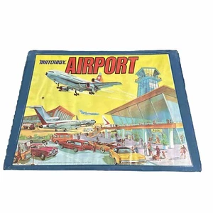Vintage Matchbox Airport Playset Vinyl Carry Case (Lesney Products, 1973) - Picture 1 of 8
