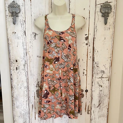 Vestido casual H&M tamanho XS feminino bege verde branco cinza borboleta racerback shift - Imagem 1 de 4