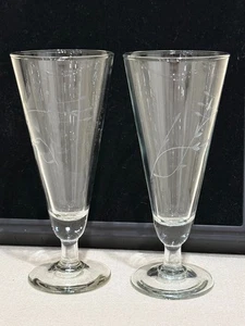 Bicchieri birra champagne vino inciso floreale vintage X2 - Foto 1 di 6