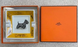 Bandeja de cambio de cenicero de cigarros de porcelana Hermes Paris perro terrier escocés con caja - Imagen 1 de 3