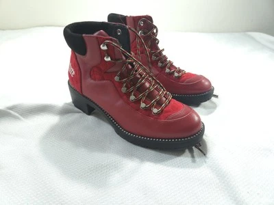 Botas Juicy Couture para Mujer 8.5 Rojo Indulgencia Moda Senderismo Combate Tachonadas Foto 1 de 4