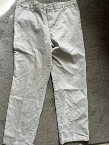 Dockers Flat Front Straight Fit Mens Pants Size 36x32 Beige Solid Pants - Picture 1 of 6