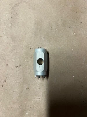 Herramienta de llave de cambio de válvula de compresor de aire respirable Bauer de una pieza Foto 1 de 4