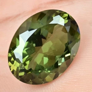 Natural Greenish Moldavite 21.25 Ct Oval Certified Stunning Loose Gemstone - Picture 1 of 8