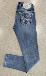 Miss Me Signature Skinny Slim Jeans Embroidered Flower JP71265 Womens 27x31 EUC - Picture 1 of 11