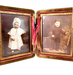 Antikes viktorianisches doppelt handgetöntes Kinderportraits klappbares Fotokoffer farbig - Bild 1 von 16