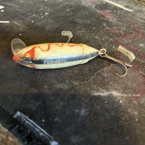 vintage fishing lure - Picture 1 of 4