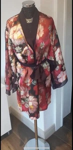 Ted Baker red roses floral kimono style robe size 8 / 10 - excellent condition - Picture 1 of 3