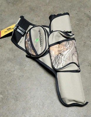 Tarantula Q008RHMB CAMO, Archery, Three-Tube Arrow Quiver, Right Handed - Image 1 of 4