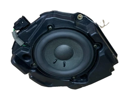 2012-2018 Audi A7 Quattro/S7/RS7 Rear Passenger RH Side Door Audio Sound Speaker - Image 1 of 4