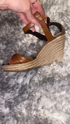 cuñas burberry talla 38 Foto 1 de 3