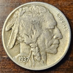 1937 D - Buffalo Nickel - G - Picture 1 of 2