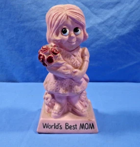 Vintage 1973 Worlds Best Mom Wallace Berries Co #9093 Pink Resin Mother Figurine - Picture 1 of 3
