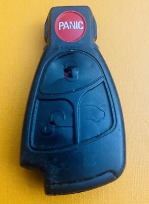 Genuine 2006 Mercedes Benz R350, R500 Keyless Remote IYZ3312, 4 Buttons - Image 1 of 4