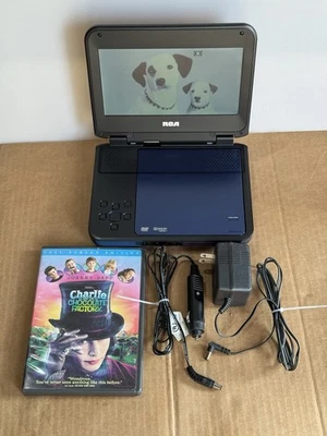 RCA DRC6338 8” Screen Portable DVD Player Blue Both Power Cords Bonus DVD Disc - Image 1 of 4
