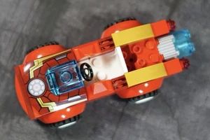 LEGO Juniors: Iron Man Car Tony Stark 10721 - Imagen 1 de 4