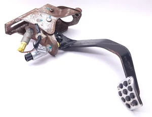 2006-2011 Honda Civic Si K20Z3 Manual Clutch Pedal - Picture 1 of 5