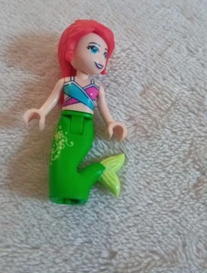 Lego Mermaid Minifigure - Picture 1 of 3