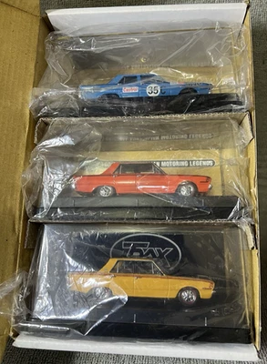 (NEW) TRAX TR64B, C & D 1:43 diecast models, 1970 VG Valiant Pacer set of three - Image 1 of 4