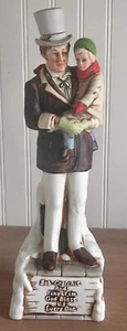 RARO Ski Country Navidad 1977 "Bob Cratchit and Tiny Tim" Decantador 15" Alto - Imagen 1 de 8