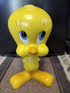 Vintage 11" Tweety Bird Statue Warner Bros Studio Store Display HTF Rare - Picture 1 of 12
