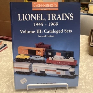 Lionel Trains, 1945-1969: Volume 3 Greenbergs Guide to Lionel Train Like New - Picture 1 of 5
