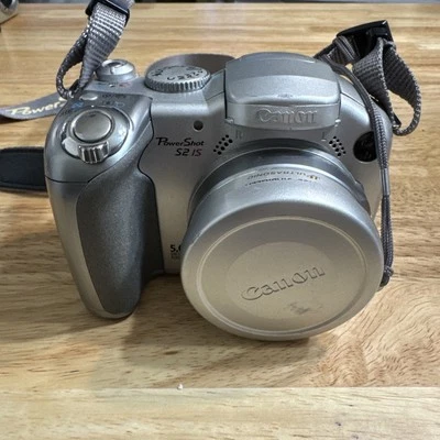 Canon PowerShot S2 IS 5.0 MP Digital Camera 12x Optical Zoom (parts or repair) - Image 1 of 4