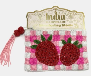 Portamonete con cerniera da viaggio fragola con perline virali fatto a mano in India NUOVO - Foto 1 di 5