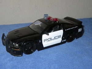 POLICE 2007 SHELBY GT-500 FORD MUSTANG  1:24 JADA OPENING HOOD, DOORS, & TRUNK - Picture 1 of 12