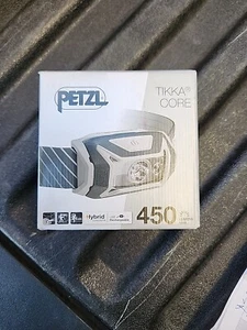 NUOVO FARO PETZL TIKKA CORE 450 COLORE GRIGIO SPEDIZIONE GRATUITA VELOCE - Foto 1 di 2