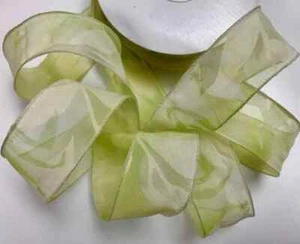 3 LEFT - 15 YARD ROLL SALE 1 15/16 FANTASY LEAF WIRED OFFRAY BERWICK RIBBON CO - Picture 1 of 1