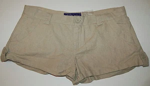 JR Womens Short Shorts LOW RISE Beige 11 Loop Outer Leg - Picture 1 of 2
