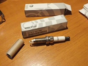 New Genuine BMW High power spark plugs x2 5 6 7 series V8 V12 12120037580 BM32 - Picture 1 of 6