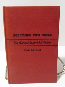 Softball For Girls from the Barnes Sports Library 1946 - Imagen 1 de 3