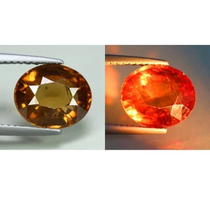 4.35 Cts_Extraordinary Change_100 % Natural Color Change Garnet_Srilanka - Imagen 1 de 5