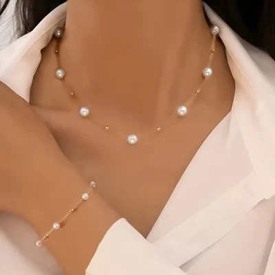 Perlenkette & Armband Set Gold – zart, verstellbar, Geschenk für sie - Bild 1 von 4