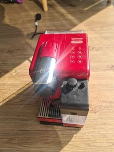 Máquina de café táctil De'Longhi EN550.R Nespresso Lattissima roja - Imagen 1 de 9