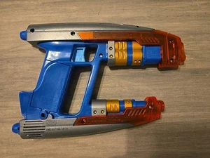Exclusivo de Disney Store Marvel Avengers Infinity War Star-Lord Element Blaster  - Imagen 1 de 3