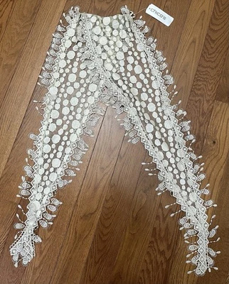 NUEVO CON ETIQUETAS Chicos Loredo Colgante Encaje Flecos Ajustado Oblongo Bufanda Crema NUEVO Foto 1 de 4