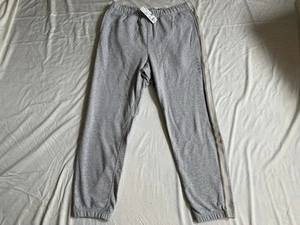 Uniqlo Sweatpants Men's Jogger XL Size Extra Large Gray W/ Line - NEW WITH TAGS - Picture 1 of 10