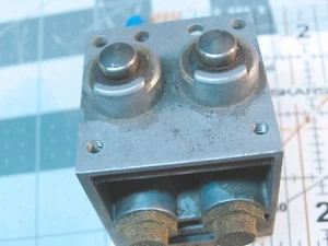 (FESTO #235689 ) Looks like a Dual Push-Button Control Valve??? - Picture 1 of 5