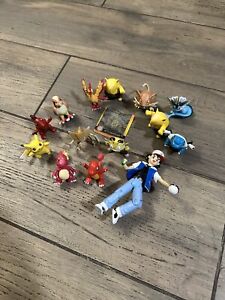 Vintage Pokemon TOMY Figurines Hasbro And Pop tarts Collectibles From 2000 Lot