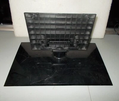 LG 55LW5600 MCJ626831 AAN70511812 01/02 Soporte con tornillos Foto 1 de 4