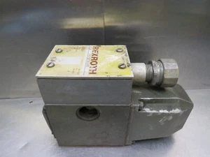 Valvola Rexroth 3WE10D10/LND/5 con bobina WL-70-0-A 120V - Foto 1 di 3
