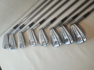 Ben Hogan Medallion Iron Set 8 Golf Clubs Irons 2 3 4 5 7 8 9 PW EQUALIZER '70s - Picture 1 of 15