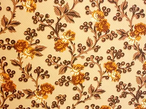 Pale Yellow Floral Wallpaper 1 Complete Roll of 1960s/70s French Vintage Paper - Picture 1 of 14