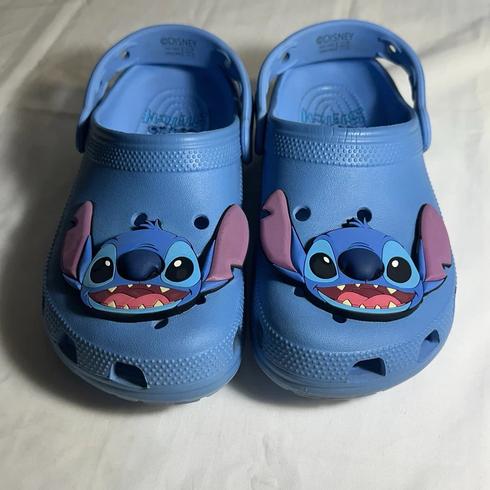 Zueco clásico Crocs Disney Stitch para niños talla J3 buen estado usado Foto 1 de 4
