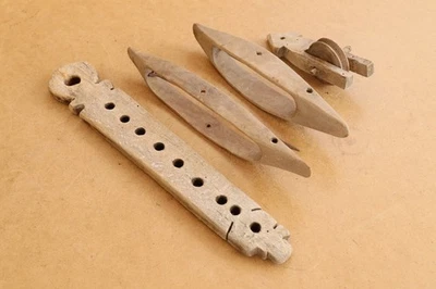 Weaving Loom Parts Antique Boat Shuttles Vintage Decoration Farmhouse 19th. - Image 1 of 4
