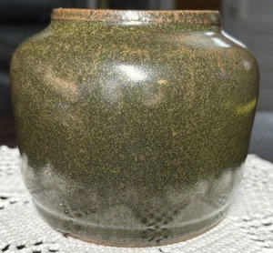 Vintage Green Ceramic Pottery Vase Signed Dated 1999 4” Tea Dust Glaze - Picture 1 of 10